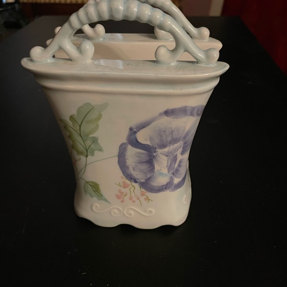 Tracy Porter Hand painted Napkin Holder - Picture 2 of 7